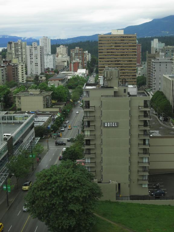 Tropicana Suite Hotel Vancouver Ruang foto